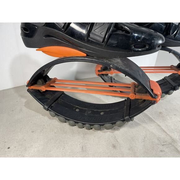 KJ XR3 IN BLACK/ORANGE Medium - Picture 2 of 8